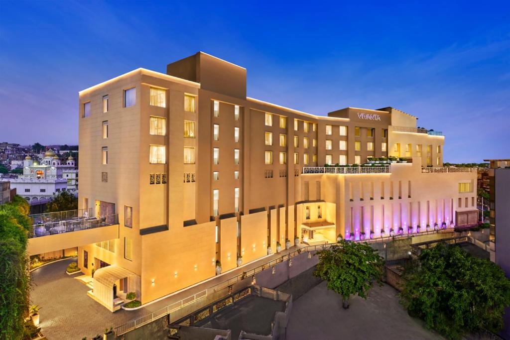 Vivanta Jammu City Centre Exterior photo